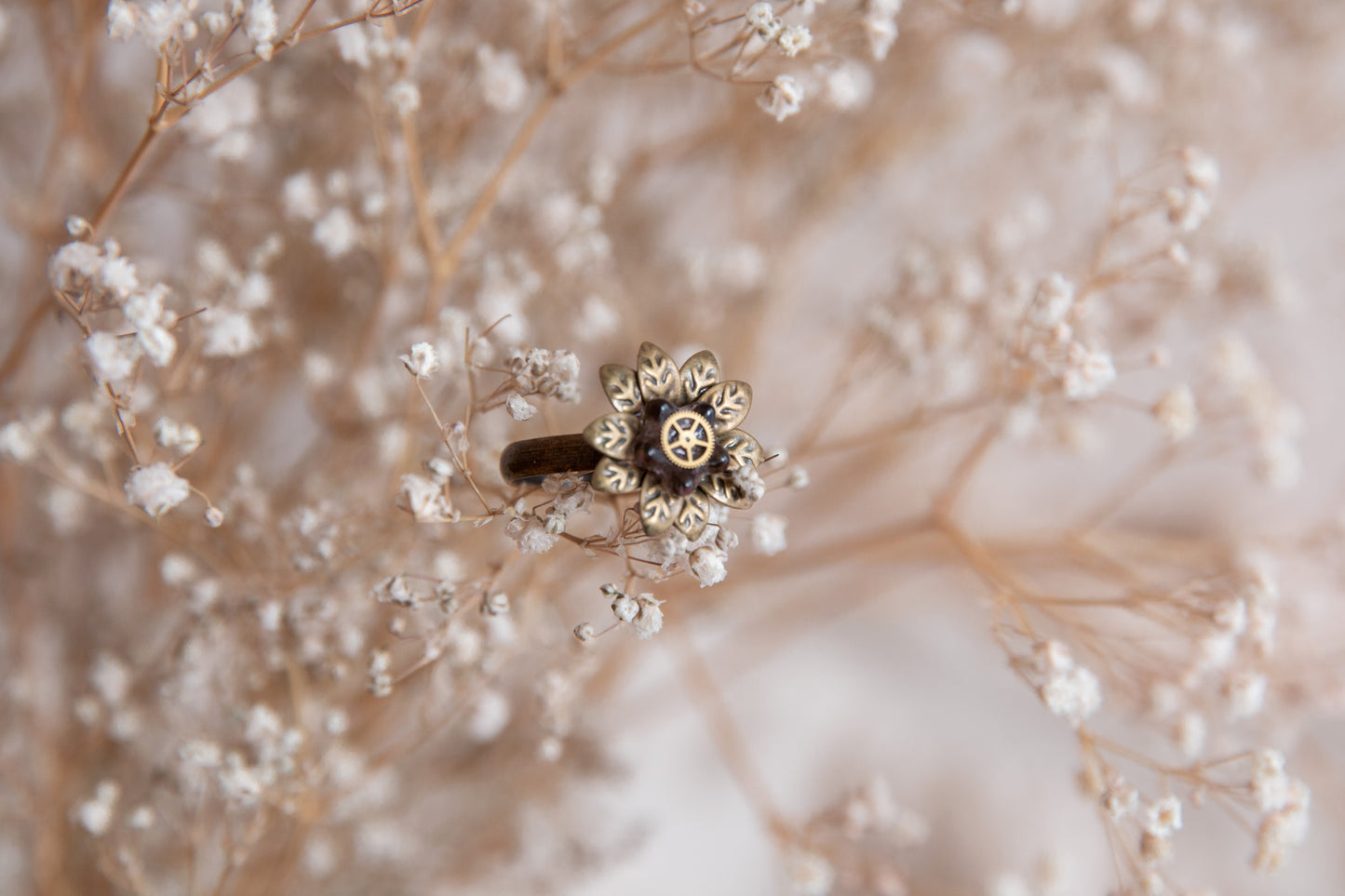 Adrianna Belle Burnet - delicate steampunk ring with glass flower bead